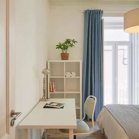 Lägenhet Spacious 3 Bedroom Downtown Lisboa